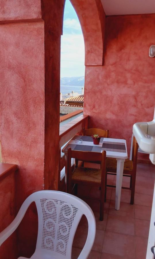 Casa Polo Apartment Cala Gonone Luaran gambar